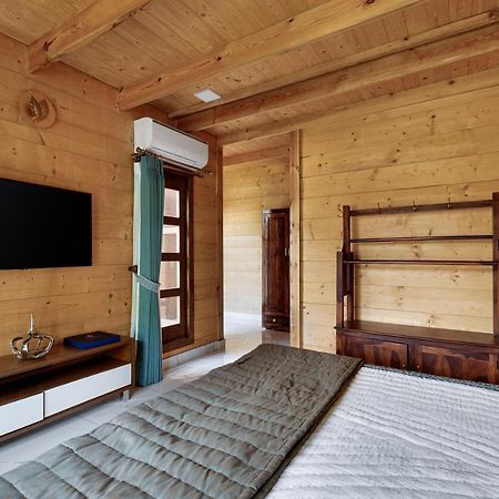 The Pine Loft Villa Bangalore Ngoại thất bức ảnh