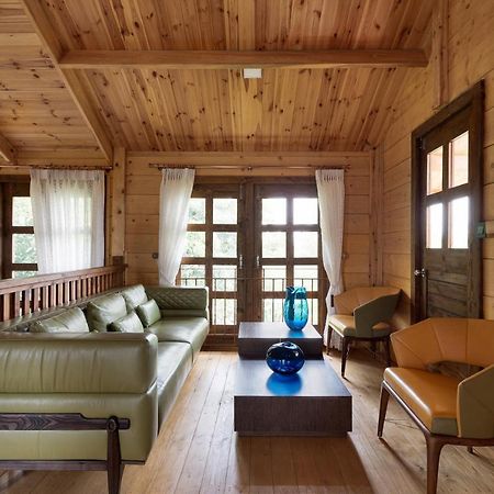 The Pine Loft Villa Bangalore Ngoại thất bức ảnh