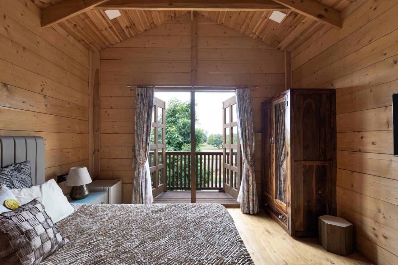 The Pine Loft Villa Bangalore Ngoại thất bức ảnh